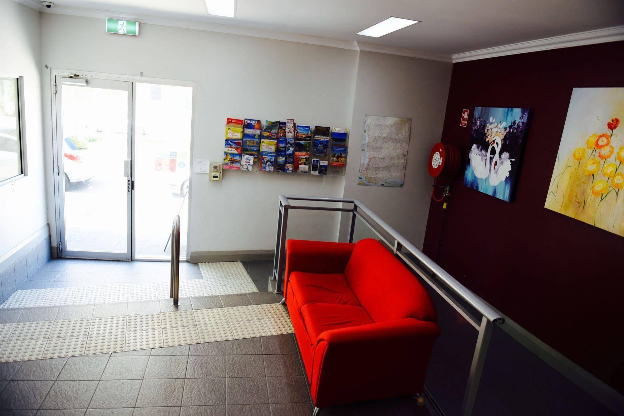 The Emperors Crown Hostel Perth Dış mekan fotoğraf